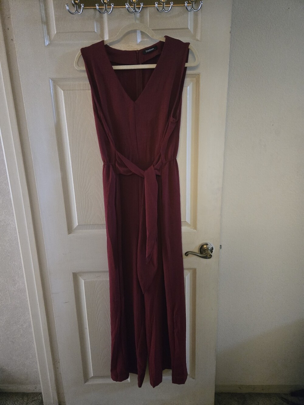 Women's Sleeveless Berry-Colored V-Neck Wide Leg Pant Jumpsuit With Stretch